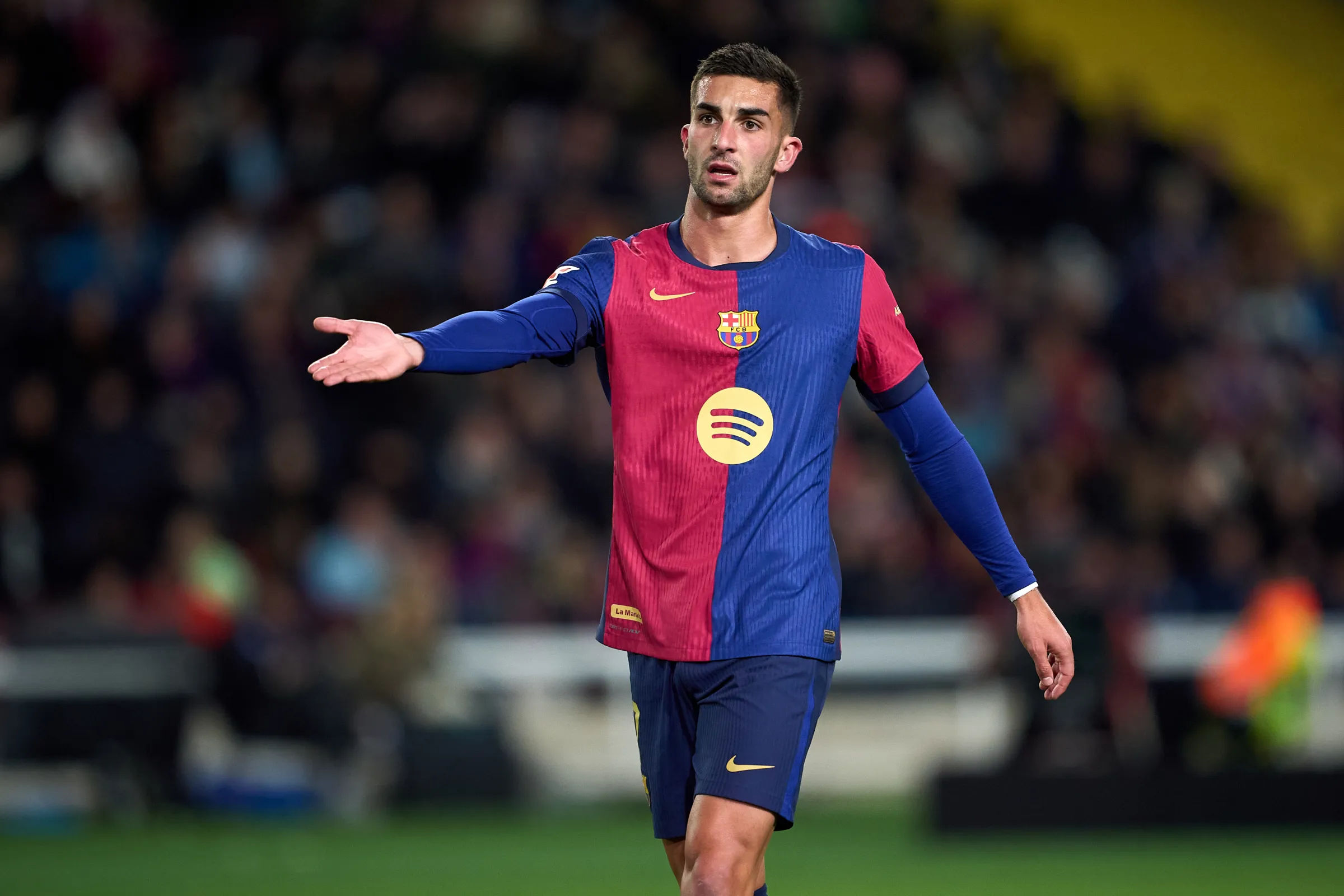 Ferran Torres: Perjalanan Karier dan Peran Penting di Lapangan